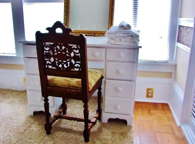 Bed & Breakfast Duchess Downtown