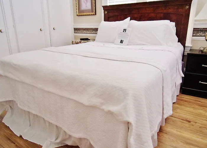 Duchess Downtown Bed & Breakfast Lafayette